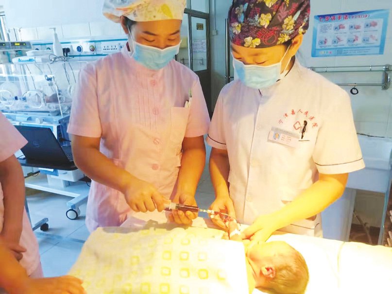 新泰市妇婴监护型护送